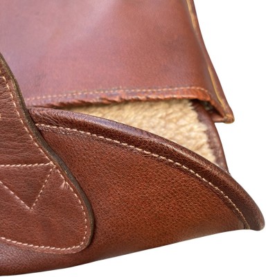 Blixen double shotgun slip in Cashmere Grain leather
