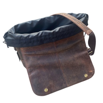 copy of BLIXEN gamebag, Crazy Horse, danish design