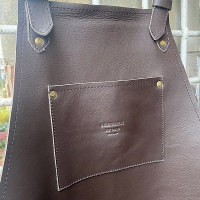 Forklæde i mørkebrun læder INTRODUKTIONS-PRIS