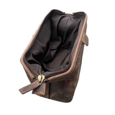 TREND toilet bag in Crazy Horse leather